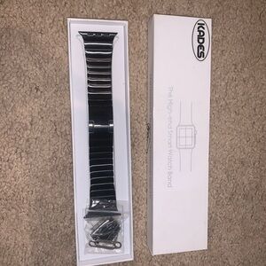 Kades Silver Metal Watch Band